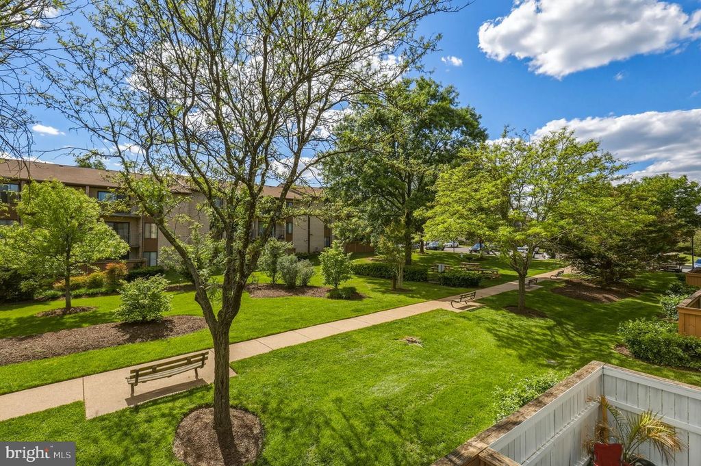 Image 27 of property listing at 6942 HANOVER PKWY #200, Greenbelt, MD 20770