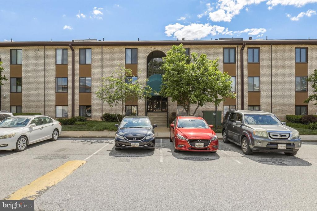Image 30 of property listing at 6942 HANOVER PKWY #200, Greenbelt, MD 20770