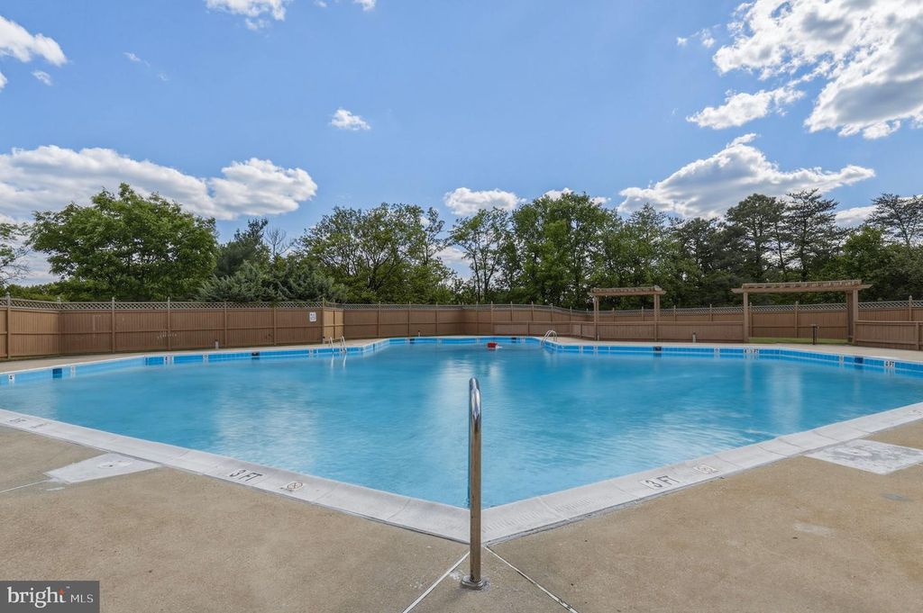 Image 40 of property listing at 6942 HANOVER PKWY #200, Greenbelt, MD 20770