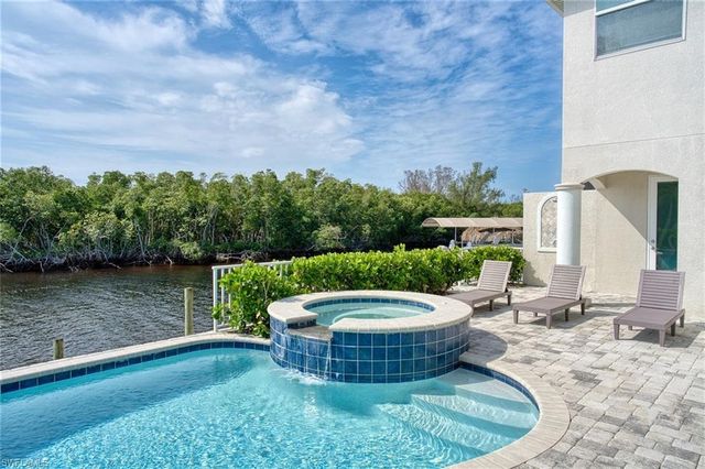 2368 Coral Point DR, Cape Coral, FL 33990
