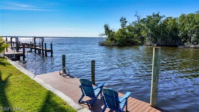 2368 Coral Point DR, Cape Coral, FL 33990