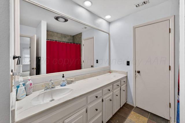 6307 FULTON Drive, Amarillo, TX 79109