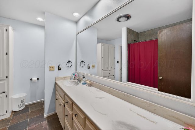 6307 FULTON Drive, Amarillo, TX 79109