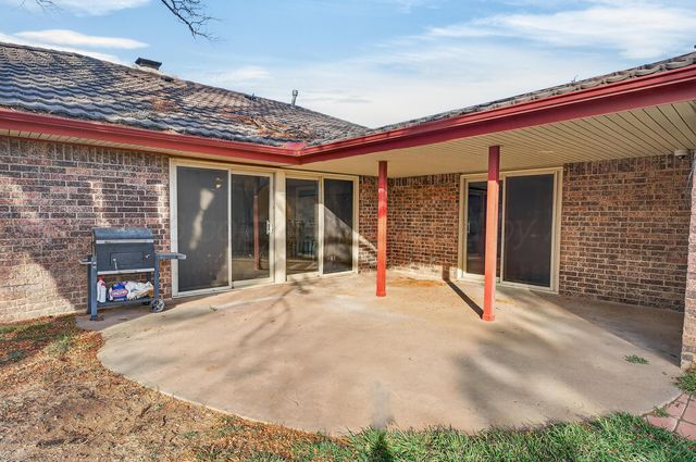 6307 FULTON Drive, Amarillo, TX 79109