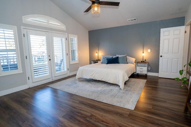 684 W Chennault Avenue, Clovis, CA 93611