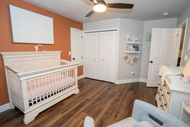 684 W Chennault Avenue, Clovis, CA 93611