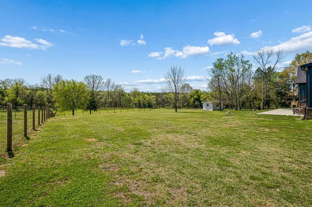 9640 Lascassas Pike, Lascassas, TN 37085