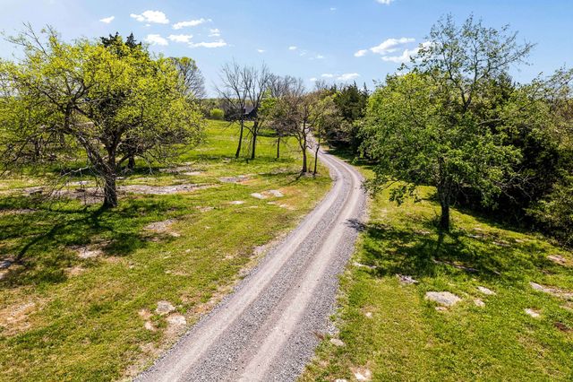 9640 Lascassas Pike, Lascassas, TN 37085