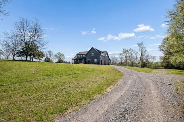 9640 Lascassas Pike, Lascassas, TN 37085
