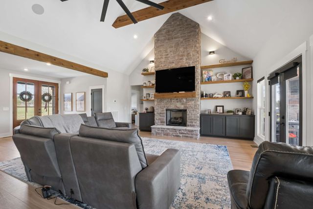9640 Lascassas Pike, Lascassas, TN 37085