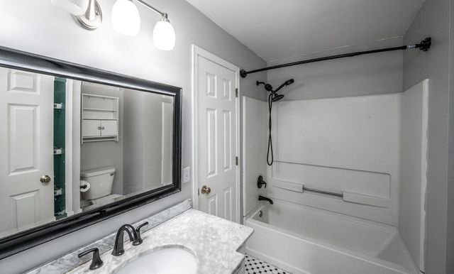 15717 Fjord Avenue 188, Apple Valley, MN 55124