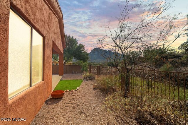 203 E Brearley Drive, Oro Valley, AZ 85737