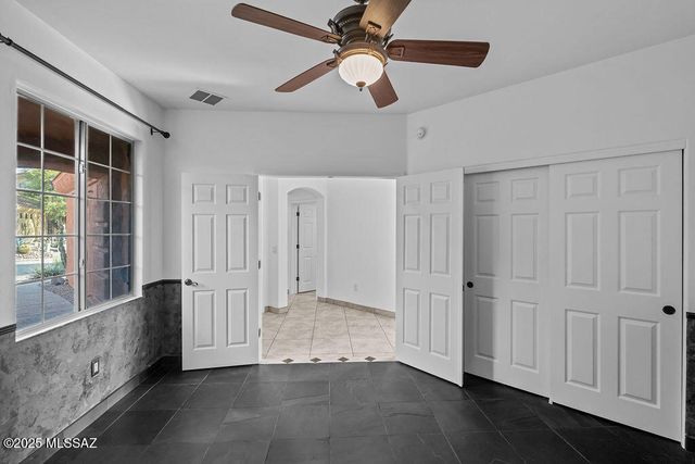 203 E Brearley Drive, Oro Valley, AZ 85737