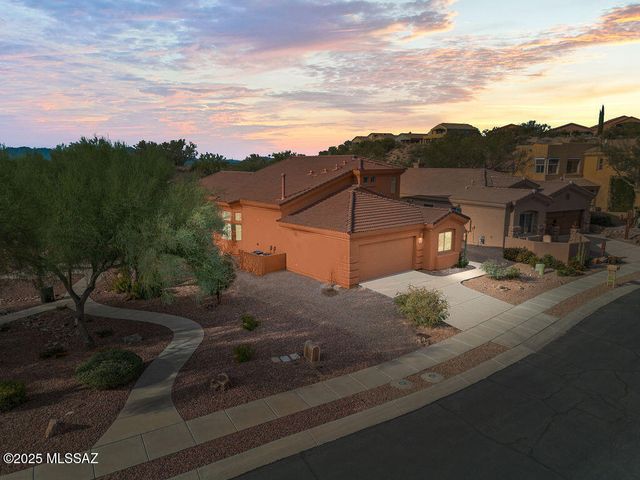 203 E Brearley Drive, Oro Valley, AZ 85737