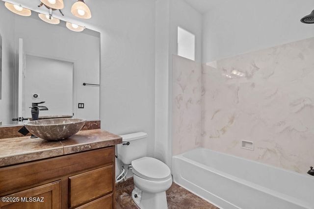 203 E Brearley Drive, Oro Valley, AZ 85737