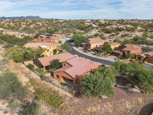 203 E Brearley Drive, Oro Valley, AZ 85737