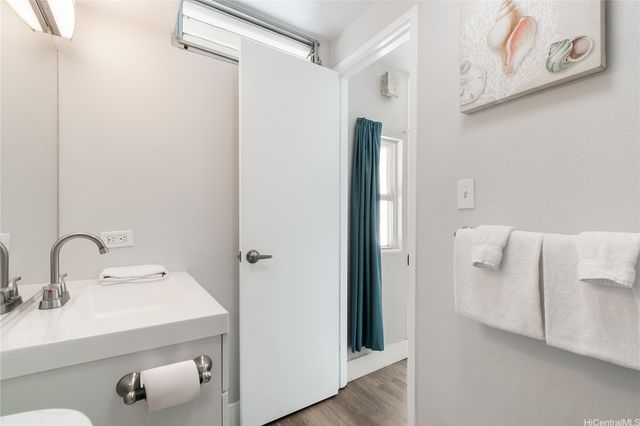 2450 Prince Edward Street 201A, Honolulu, HI 96815