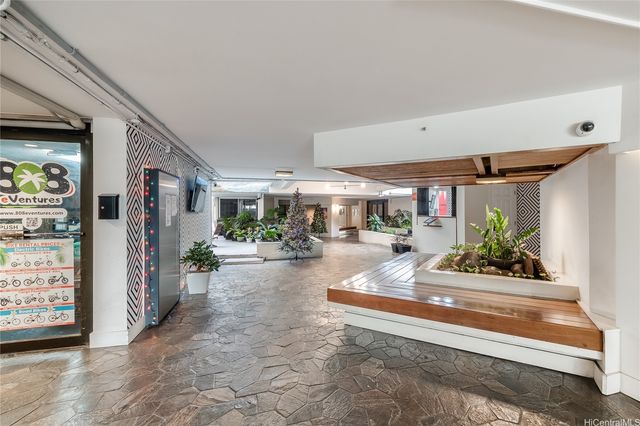 2450 Prince Edward Street 201A, Honolulu, HI 96815