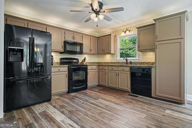 287 Kings Walk, Douglasville, GA 30134