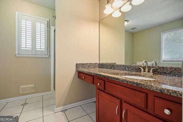 287 Kings Walk, Douglasville, GA 30134