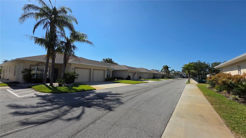 2747 73RD COURT W, BRADENTON, FL 34209 — photo 3