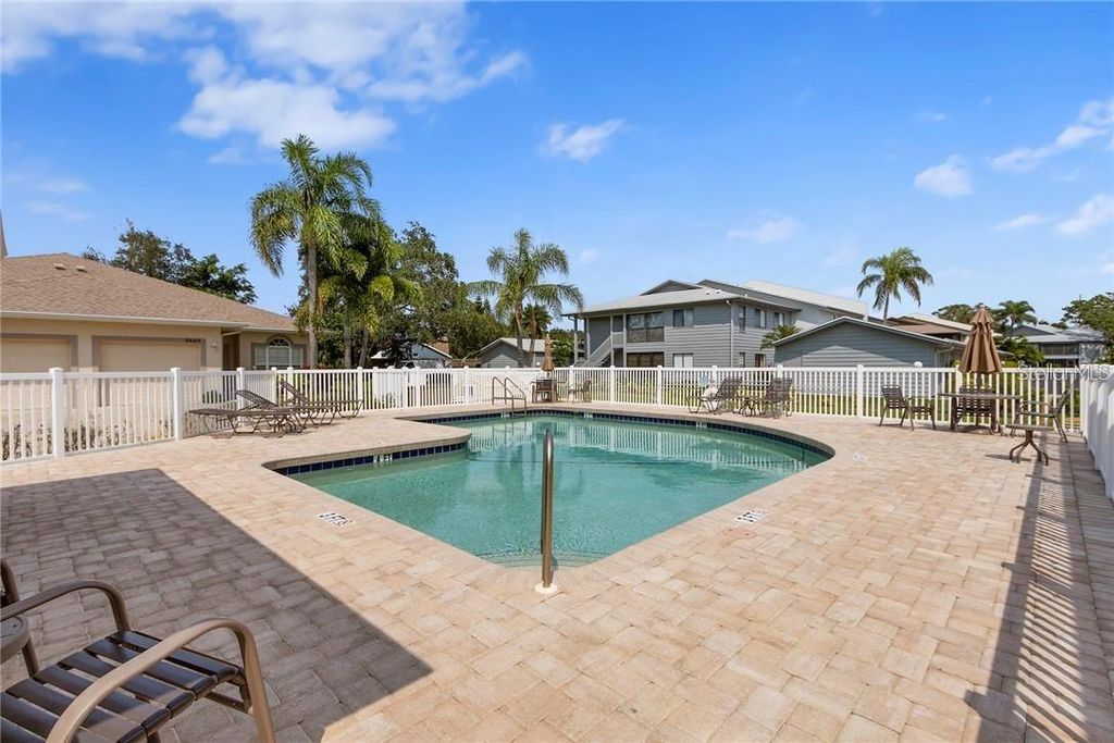 2747 73RD COURT W, BRADENTON, FL 34209 — photo 4