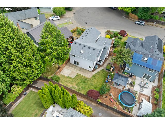 14117 Sw FANNO CREEK Pl, Portland, OR 97224