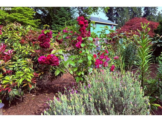 14117 Sw FANNO CREEK Pl, Portland, OR 97224