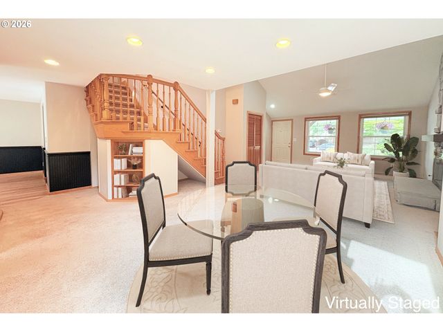 14117 Sw FANNO CREEK Pl, Portland, OR 97224