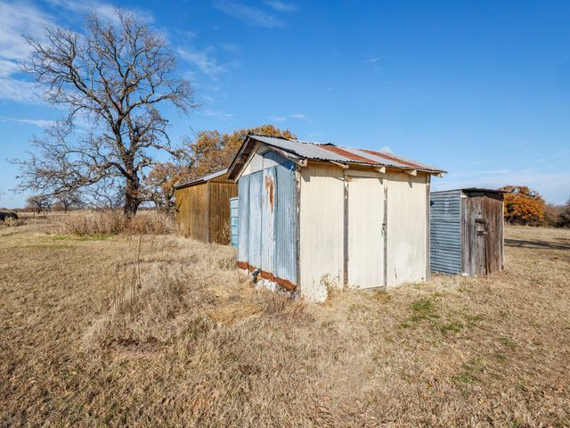 2050 E FM 583, May, TX 76857