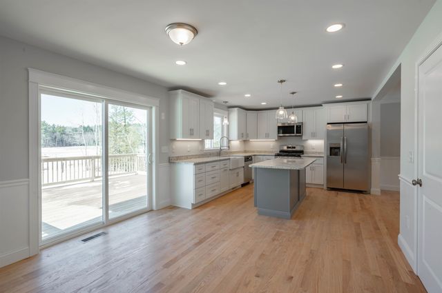 56 Beaver Pond Drive, Barnstead, NH 03218