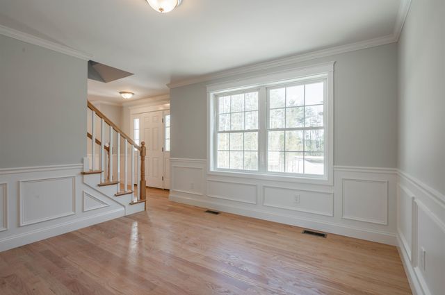 56 Beaver Pond Drive, Barnstead, NH 03218