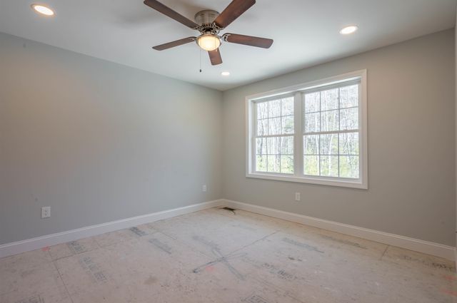 56 Beaver Pond Drive, Barnstead, NH 03218