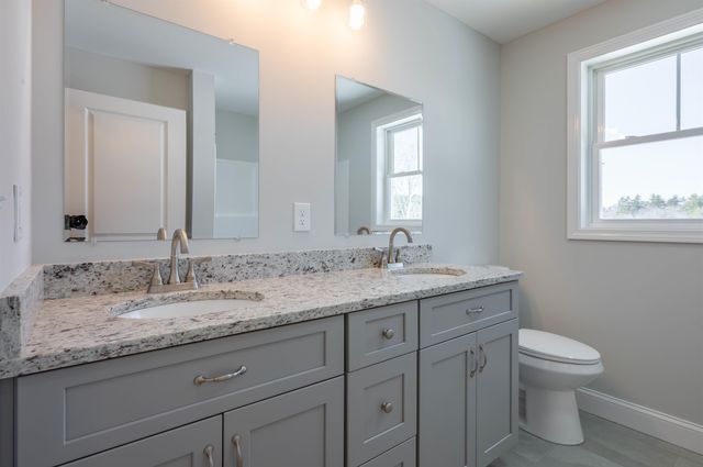 56 Beaver Pond Drive, Barnstead, NH 03218