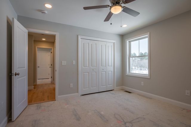 56 Beaver Pond Drive, Barnstead, NH 03218