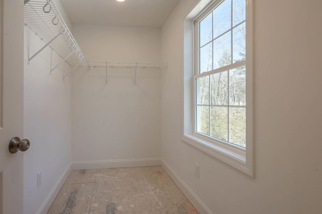 56 Beaver Pond Drive, Barnstead, NH 03218