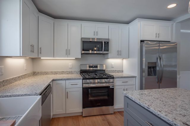 56 Beaver Pond Drive, Barnstead, NH 03218