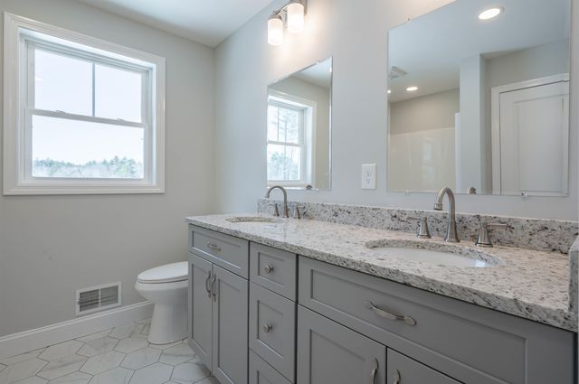 56 Beaver Pond Drive, Barnstead, NH 03218