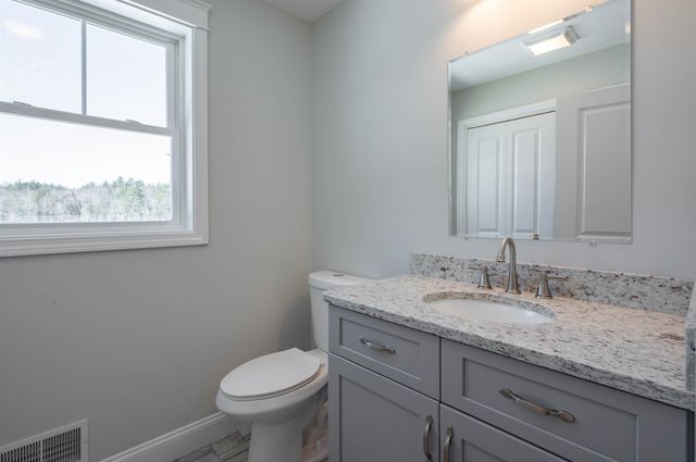 56 Beaver Pond Drive, Barnstead, NH 03218