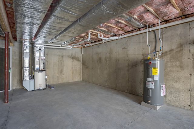 56 Beaver Pond Drive, Barnstead, NH 03218