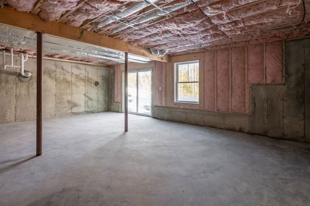 56 Beaver Pond Drive, Barnstead, NH 03218