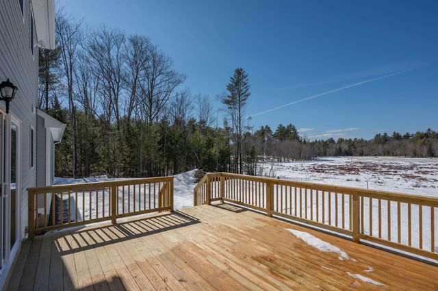 56 Beaver Pond Drive, Barnstead, NH 03218