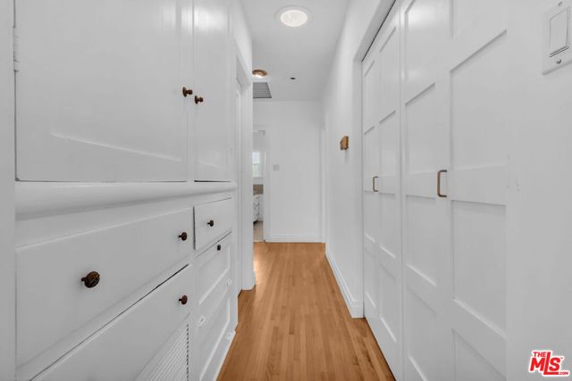 6131 W 5th Street, Los Angeles, CA 90048