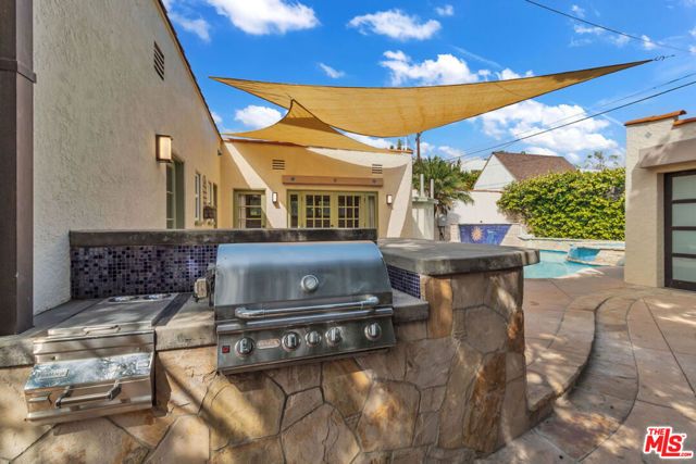 6131 W 5th Street, Los Angeles, CA 90048