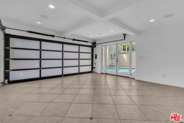 6131 W 5th Street, Los Angeles, CA 90048