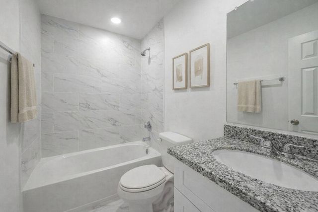 8639 Peachtree St Street, Houston, TX 77016