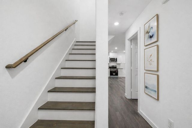 8639 Peachtree St Street, Houston, TX 77016