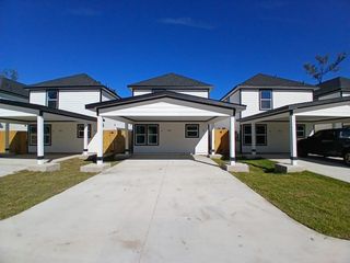 8639 Peachtree St Street, Houston, TX 77016