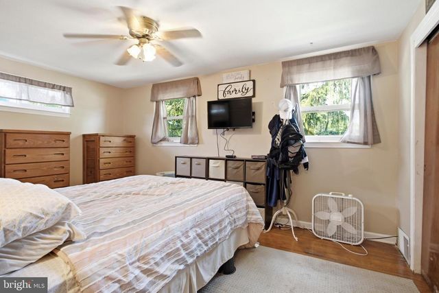 24 MIAMI RD, West Norriton, PA 19403