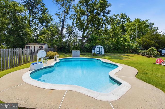 24 MIAMI RD, West Norriton, PA 19403